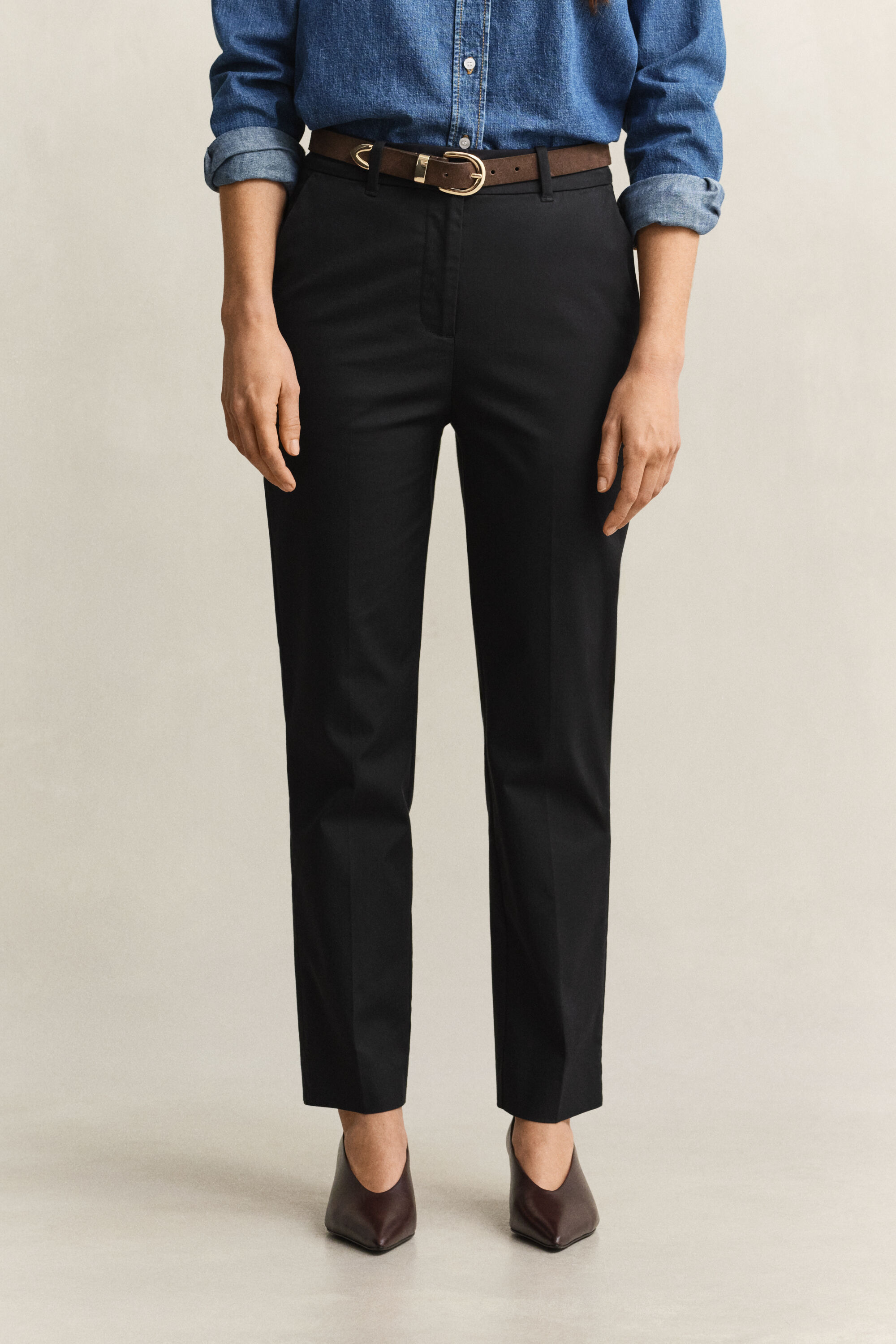 Slim fit ‑mitoitetut housut