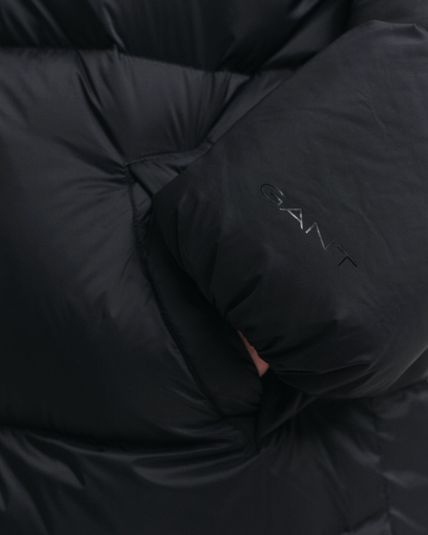 Kokopitkä untuvatakki