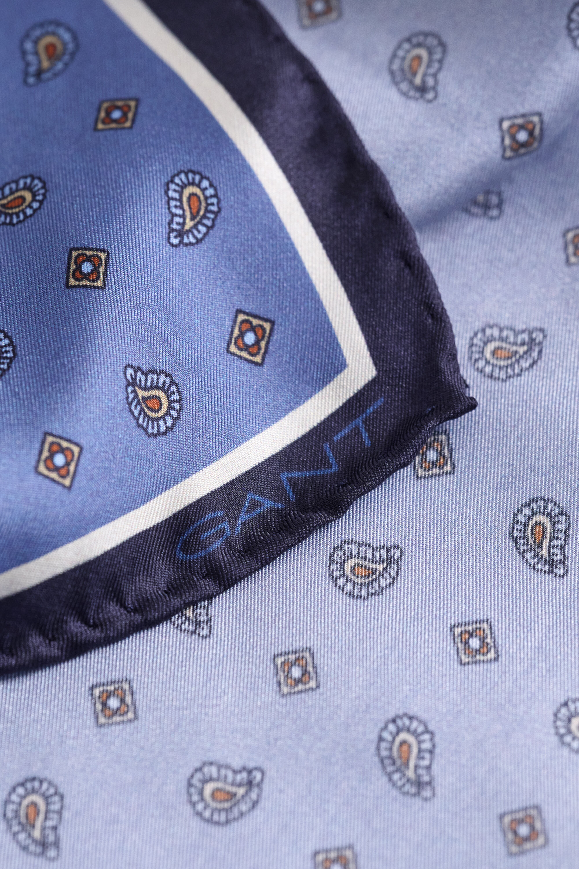 Foulard-taskuliina