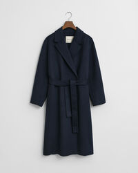 Käsin tikattu takki vyöllä