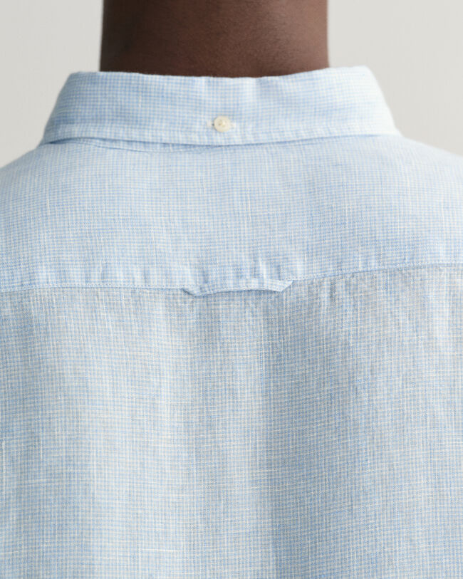 Slim&nbsp;fit ‑mitoitettu kukonaskelkuvioinen pellavapaita