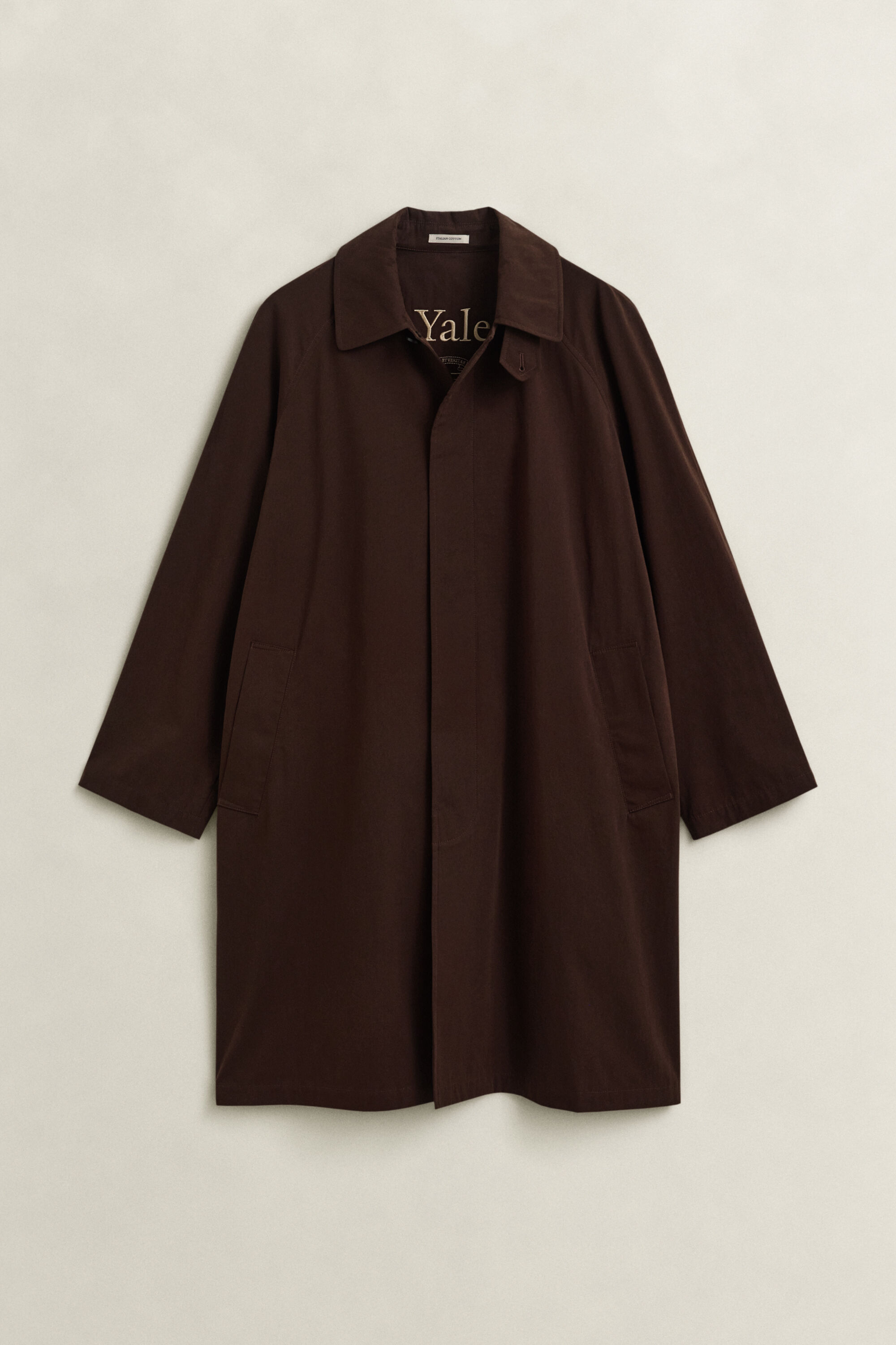 Gant x Yale-autotakki
