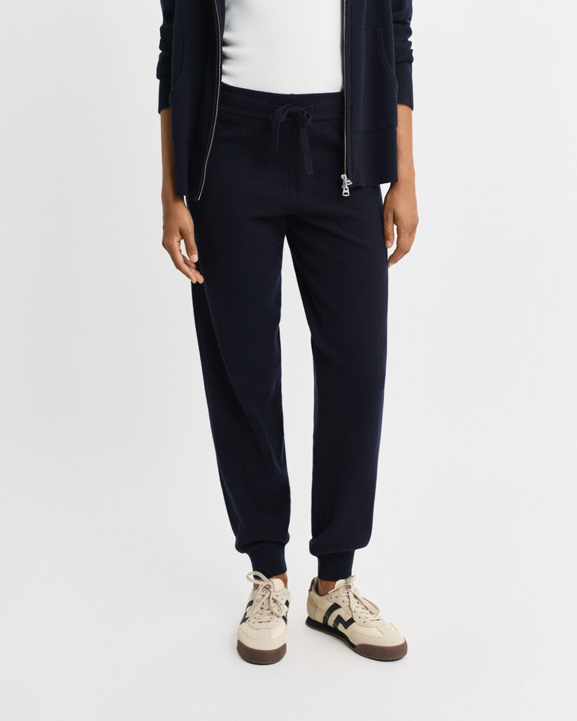 Karitsanvillaiset housut