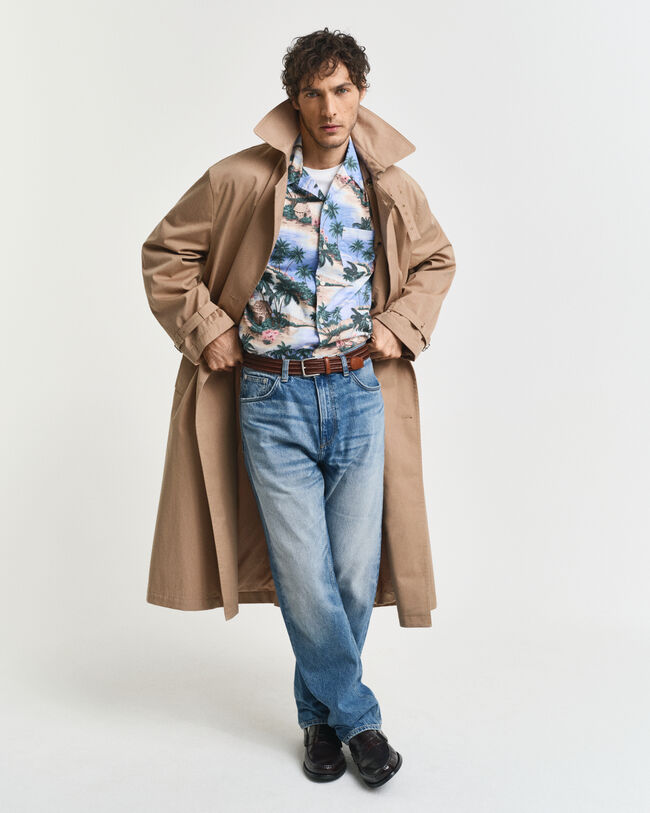 Relaxed fit ‑mitoitettu Island-printtipaita