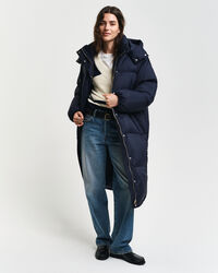 Kokopitkä untuvatakki