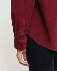 Regular fit ‑mitoitettu vakosamettipaita