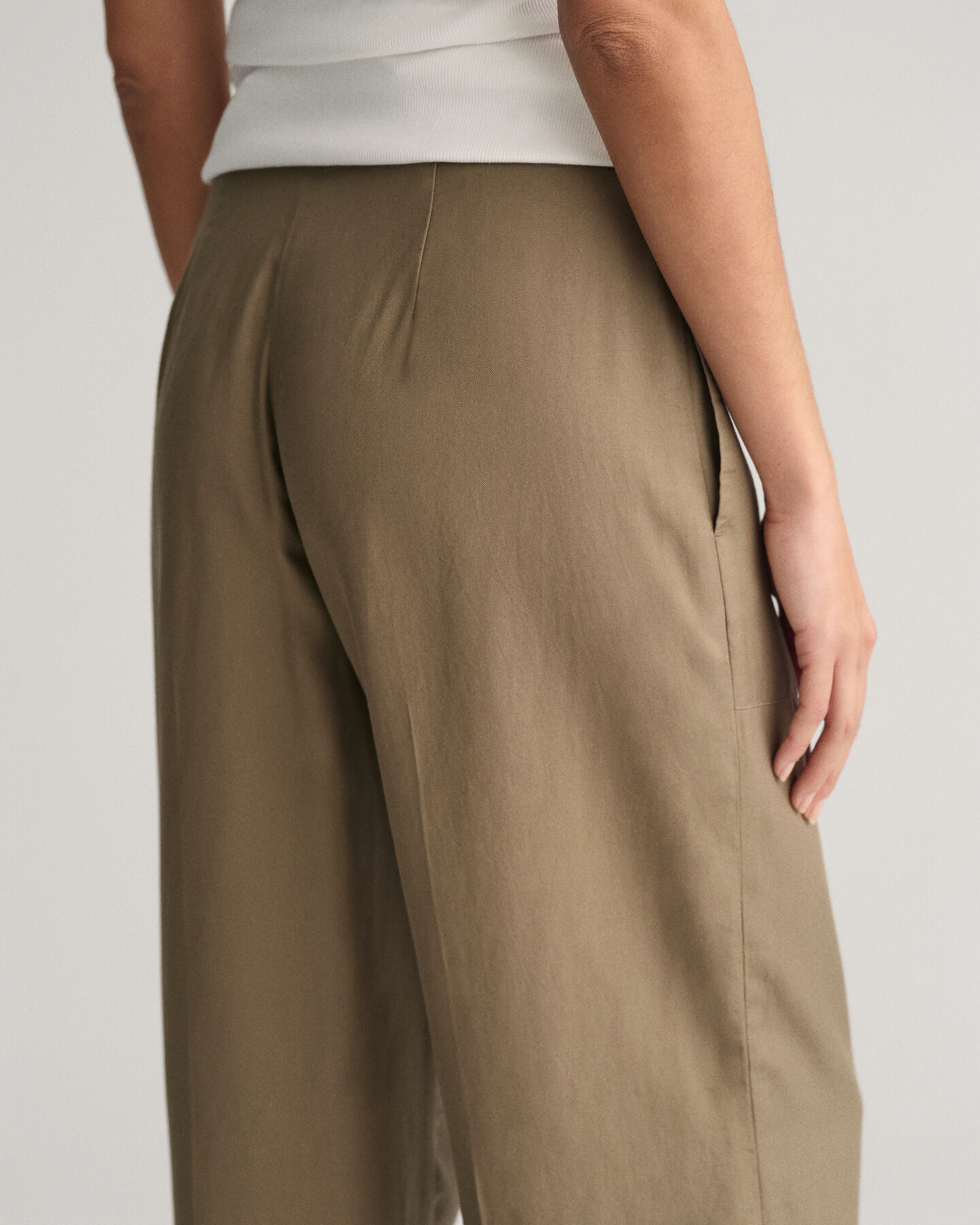Relaxed Fit Tie Waist Pants