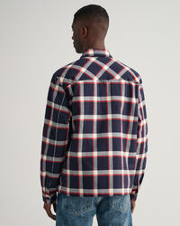 Ruudullinen flanellikankainen päällyspaita