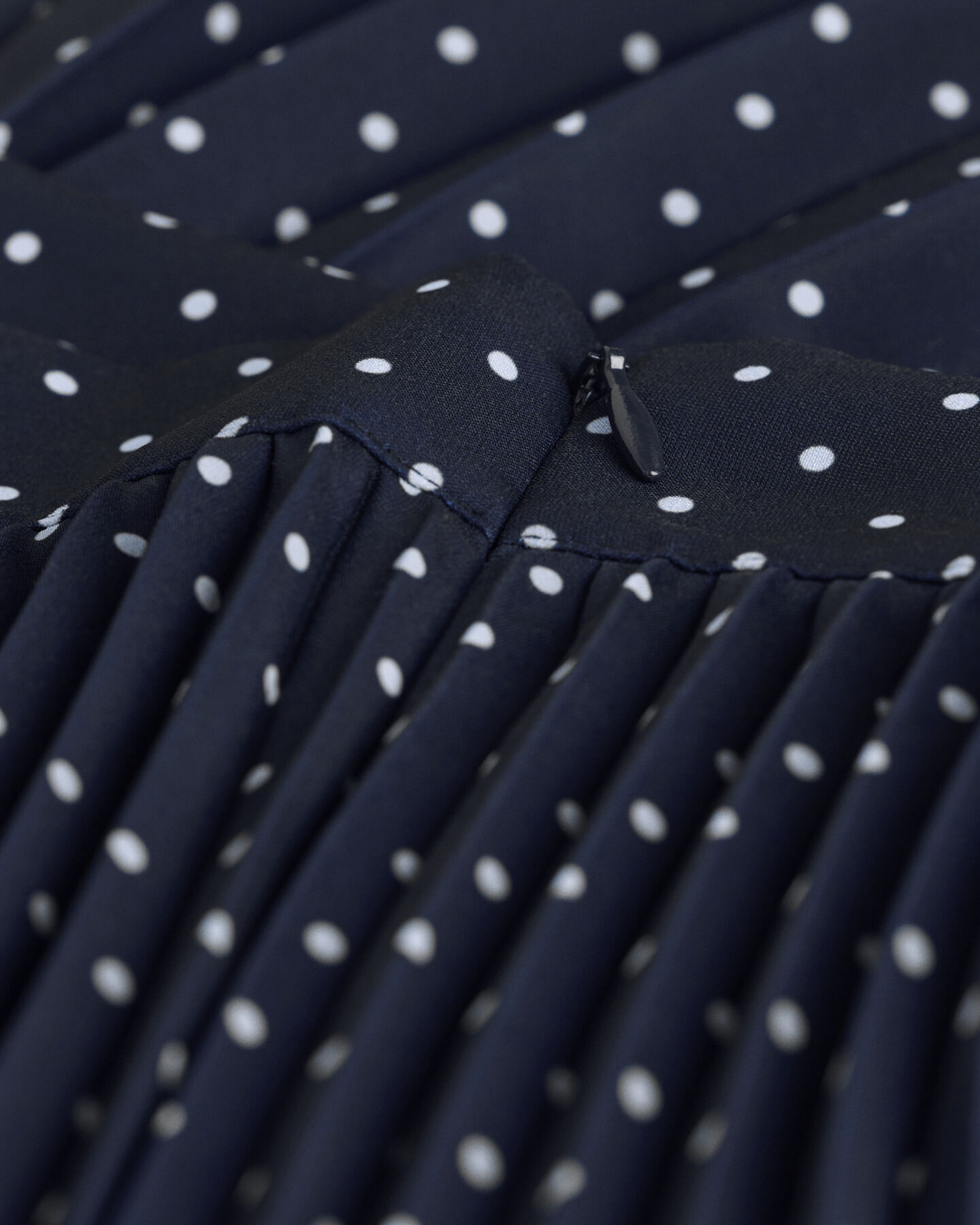 Pilkullinen vekkihame