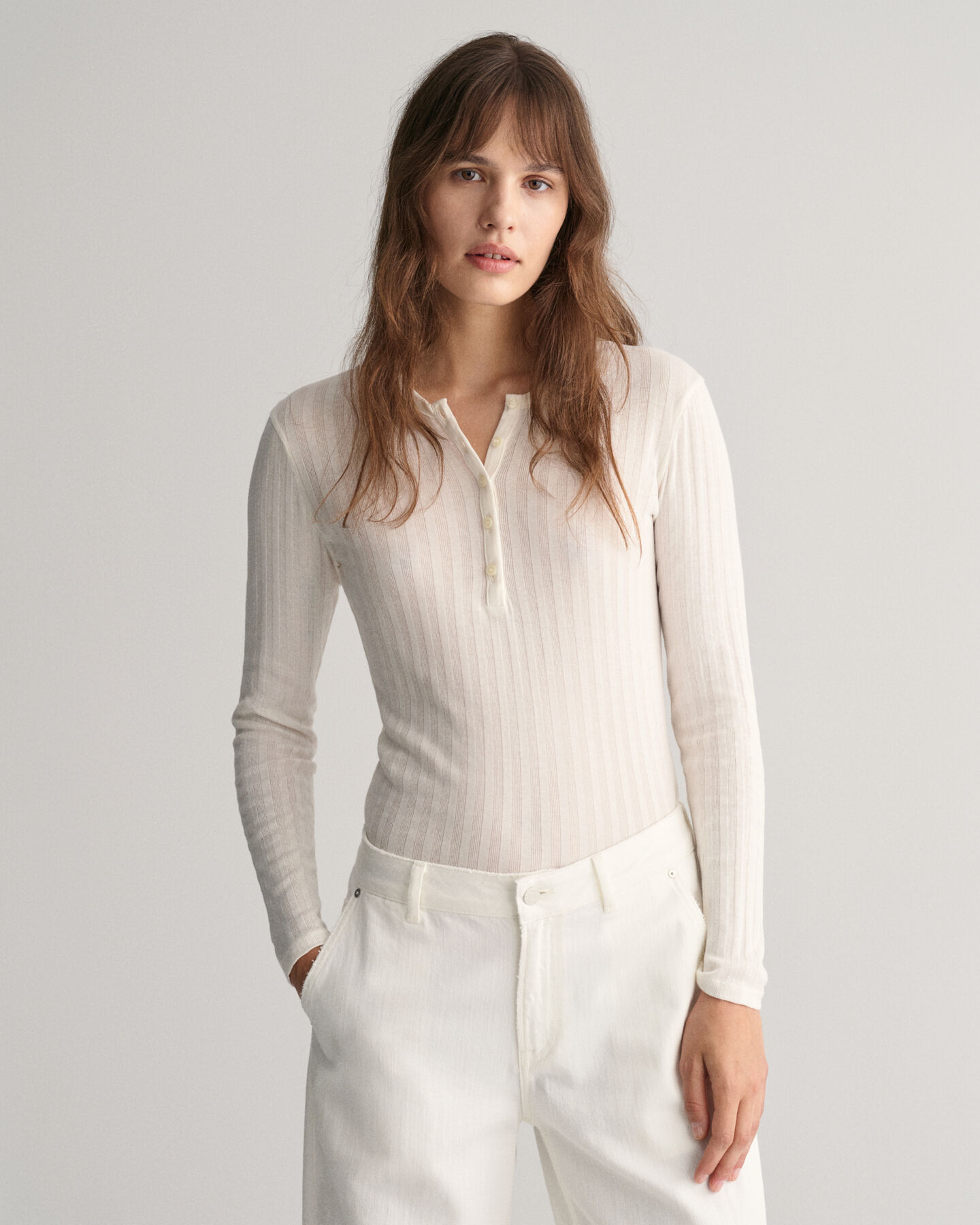 Pitkähihainen Henley‑joustinneule-t‑paita