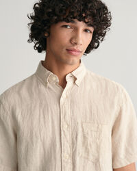 Regular&nbsp;fit ‑mitoitettu lyhythihainen kukonaskelkuvioinen pellavapaita