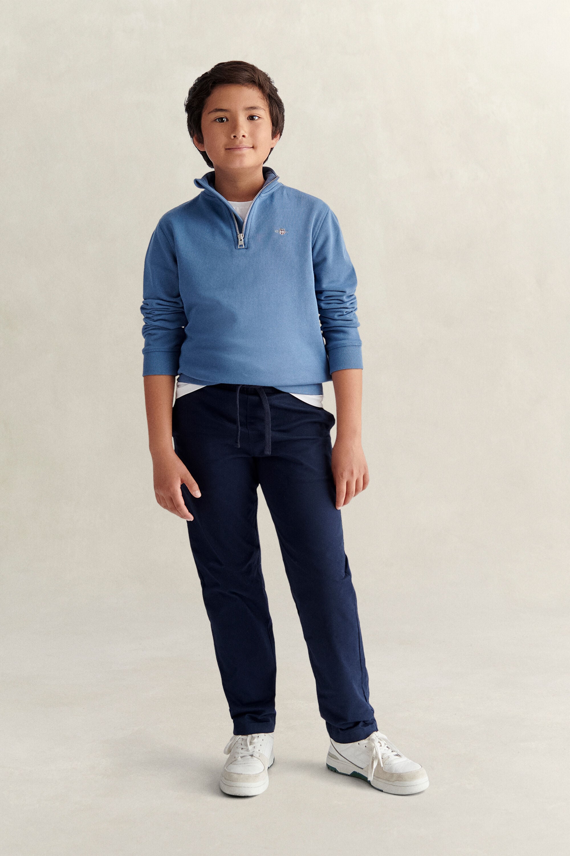 Teen Boys ‑malliston kiristysnauhalliset chinot