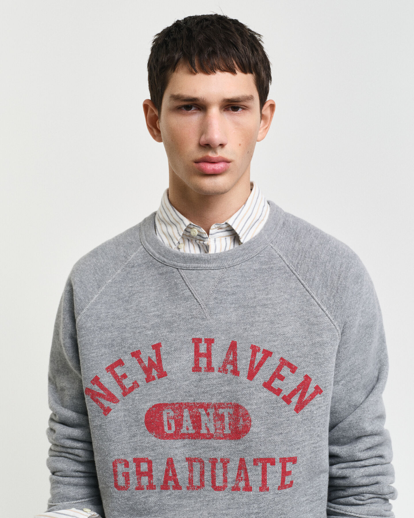 Graphic-collegepaita, py&ouml;re&auml; p&auml;&auml;ntie