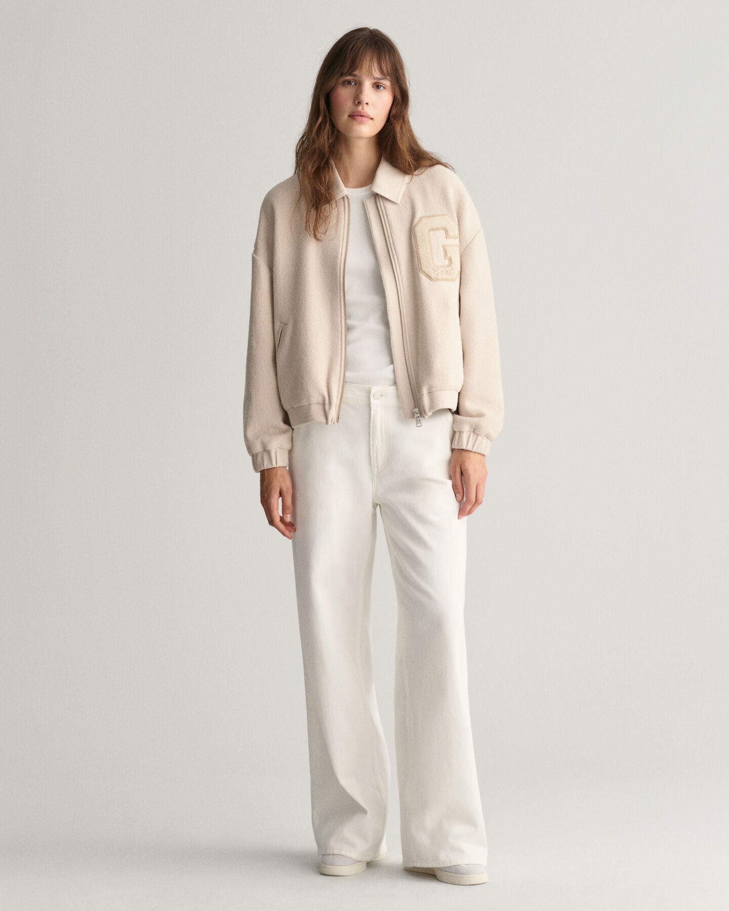 Kohopintainen Varsity-takki