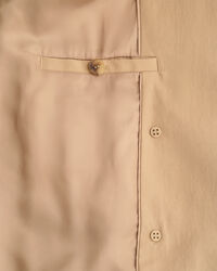 Puolipitkä trenssitakki