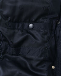 Puolipitkä untuvatakki