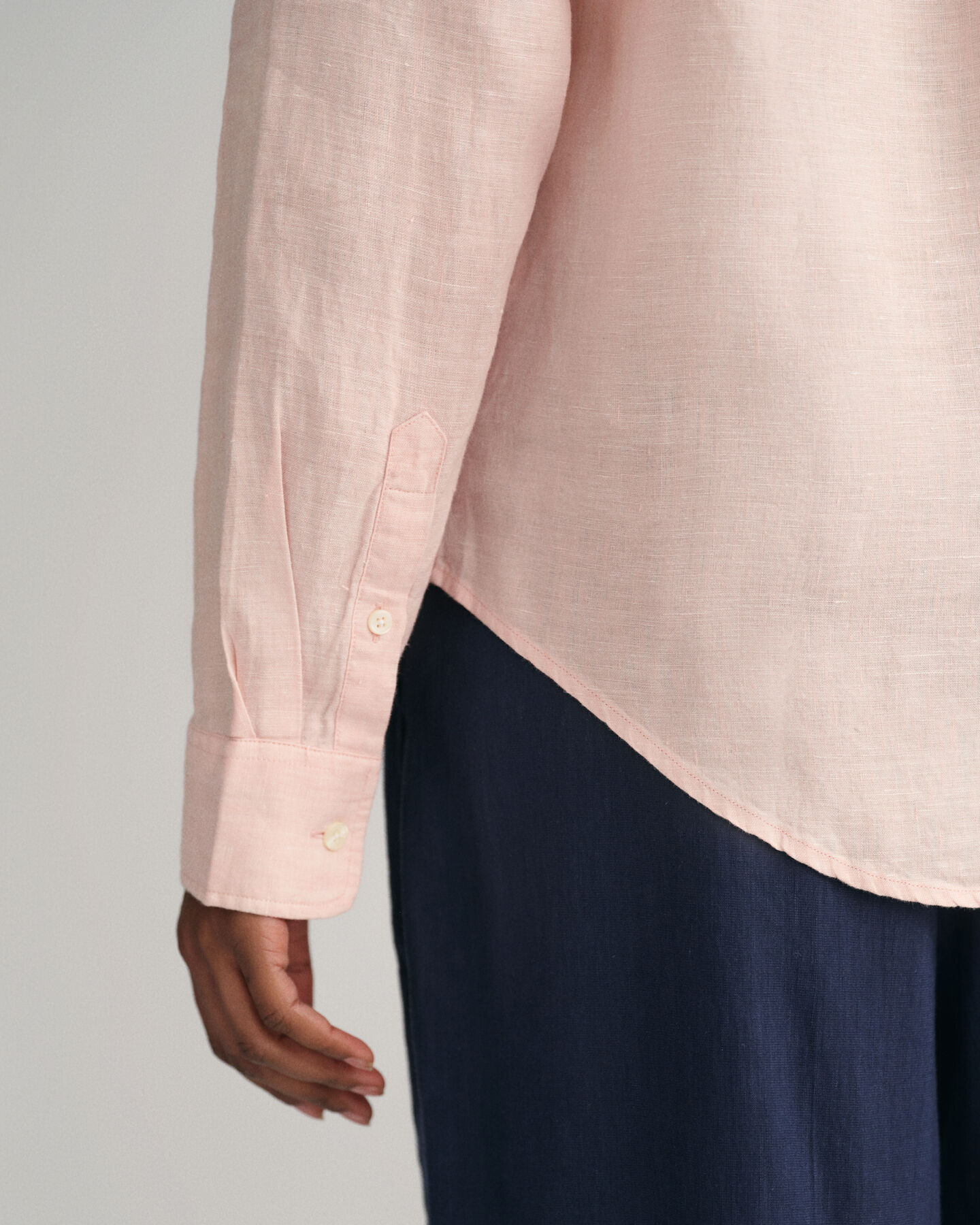 Regular fit ‑mitoitettu pellavainen chambray-paita