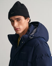 Pitkä Alta-untuvatakki