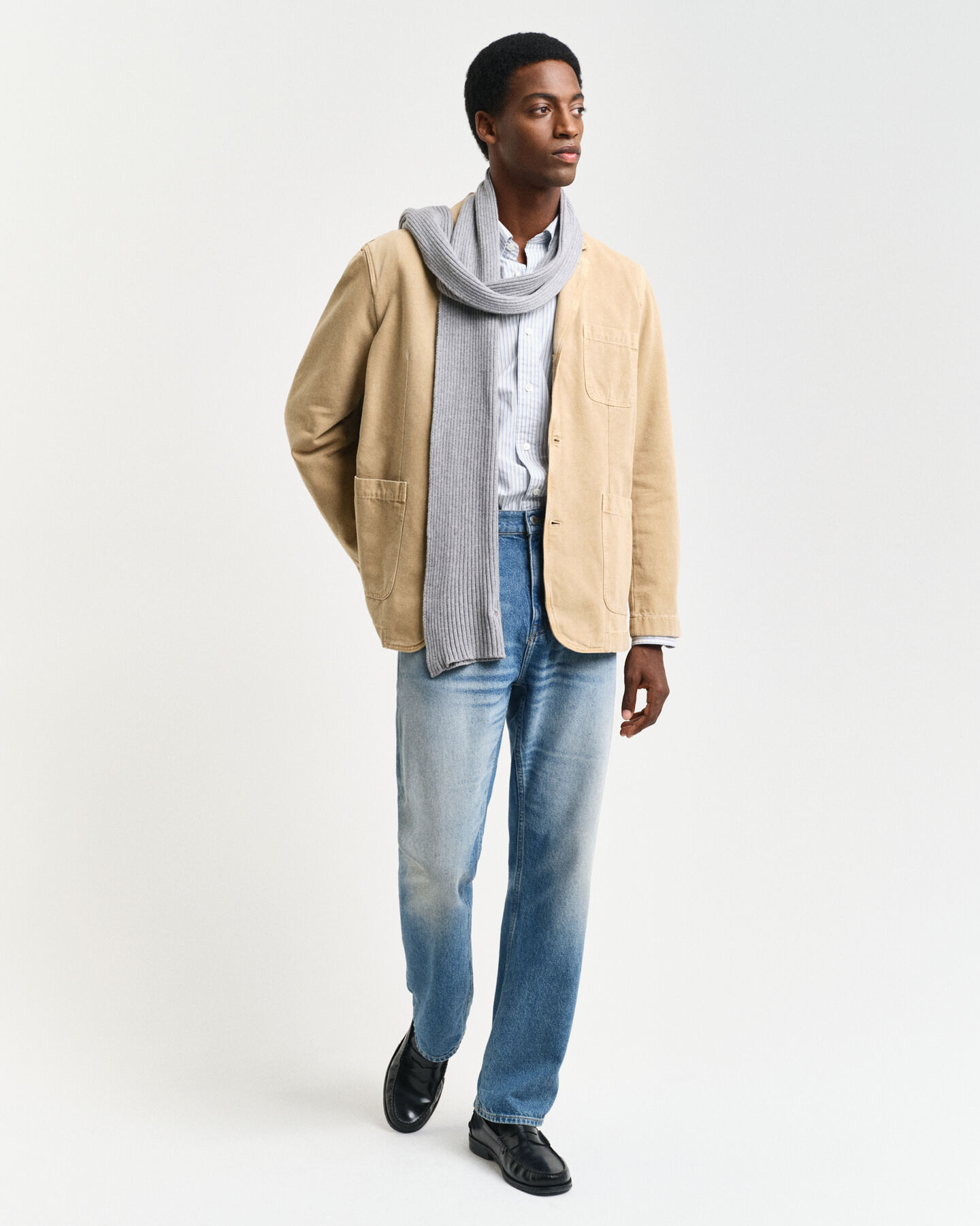 Relaxed fit ‑mitoitettu kanvaasibleiseri