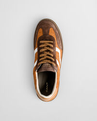 Cuzima-tennarit mokkanahasta ja vakosametista