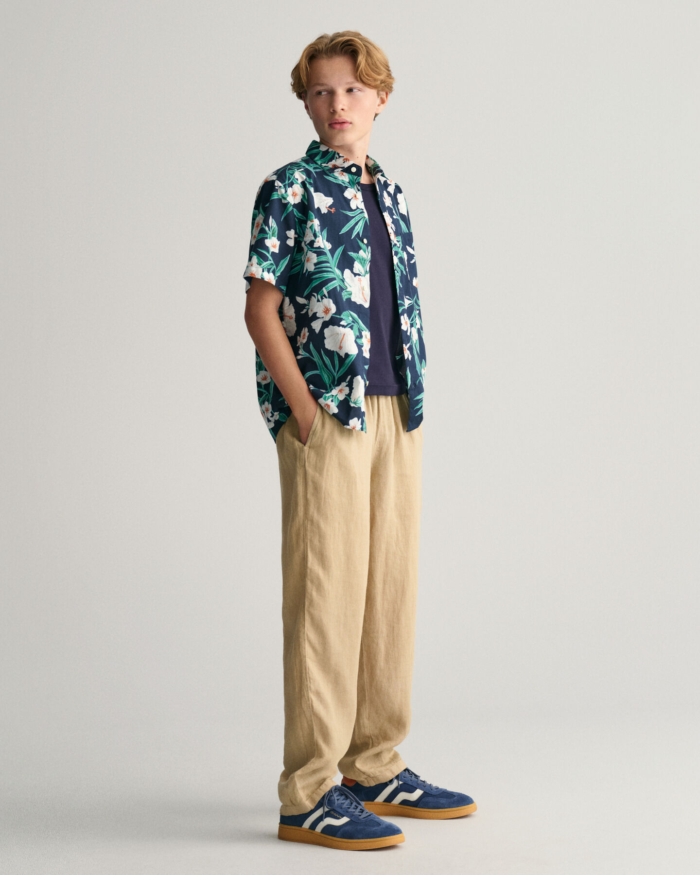 Teen Boys ‑malliston hihaton Shield-paita