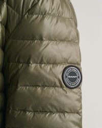 Teens-malliston Shiny-kevytuntuvatakki