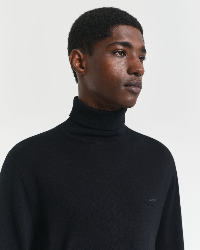 Ohut merinovillapoolo