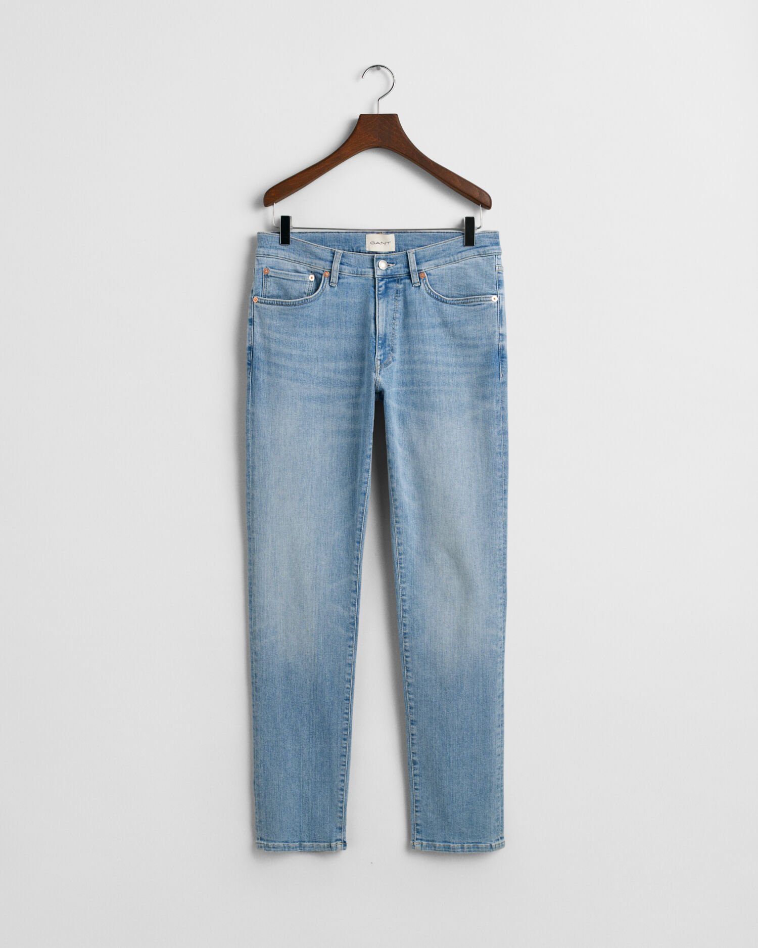 Extra slim fit ‑mitoitetut Active Recover -farkut