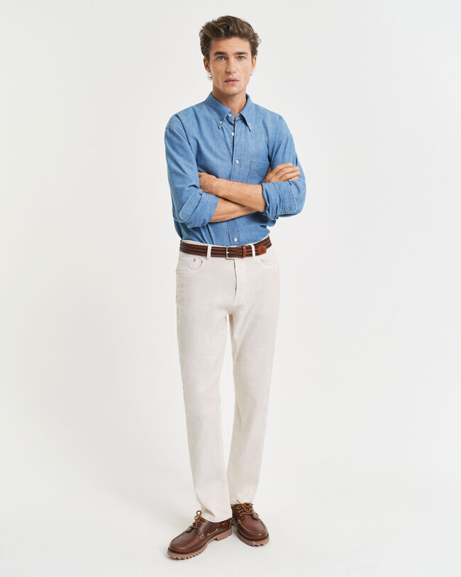 Regular&nbsp;fit ‑mitoitetut puuvilla-pellavafarkut