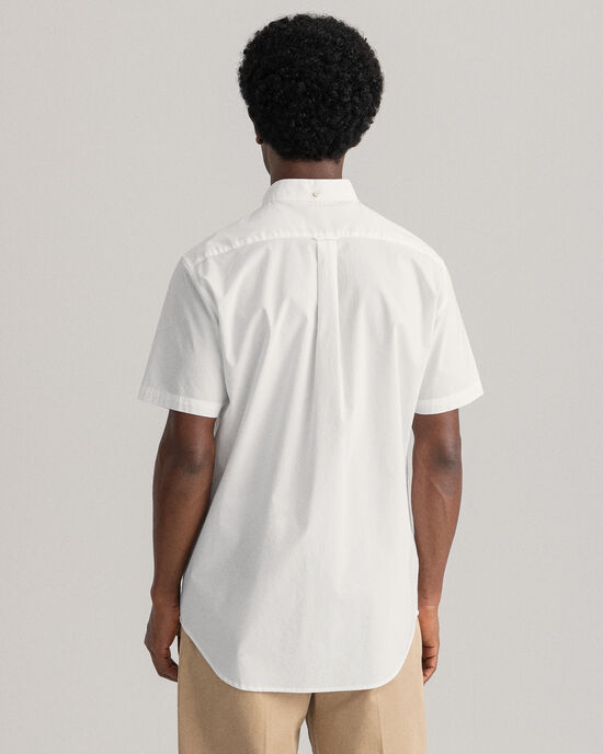 Regular fit ‑mitoitettu lyhythihainen paita broadcloth-kankaasta