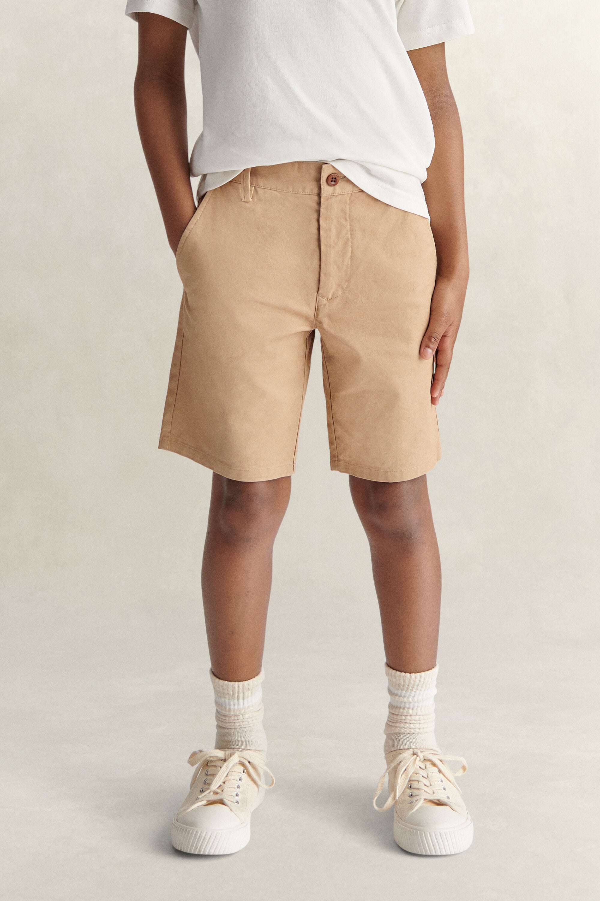 Teen Boys ‑malliston chinoshortsit