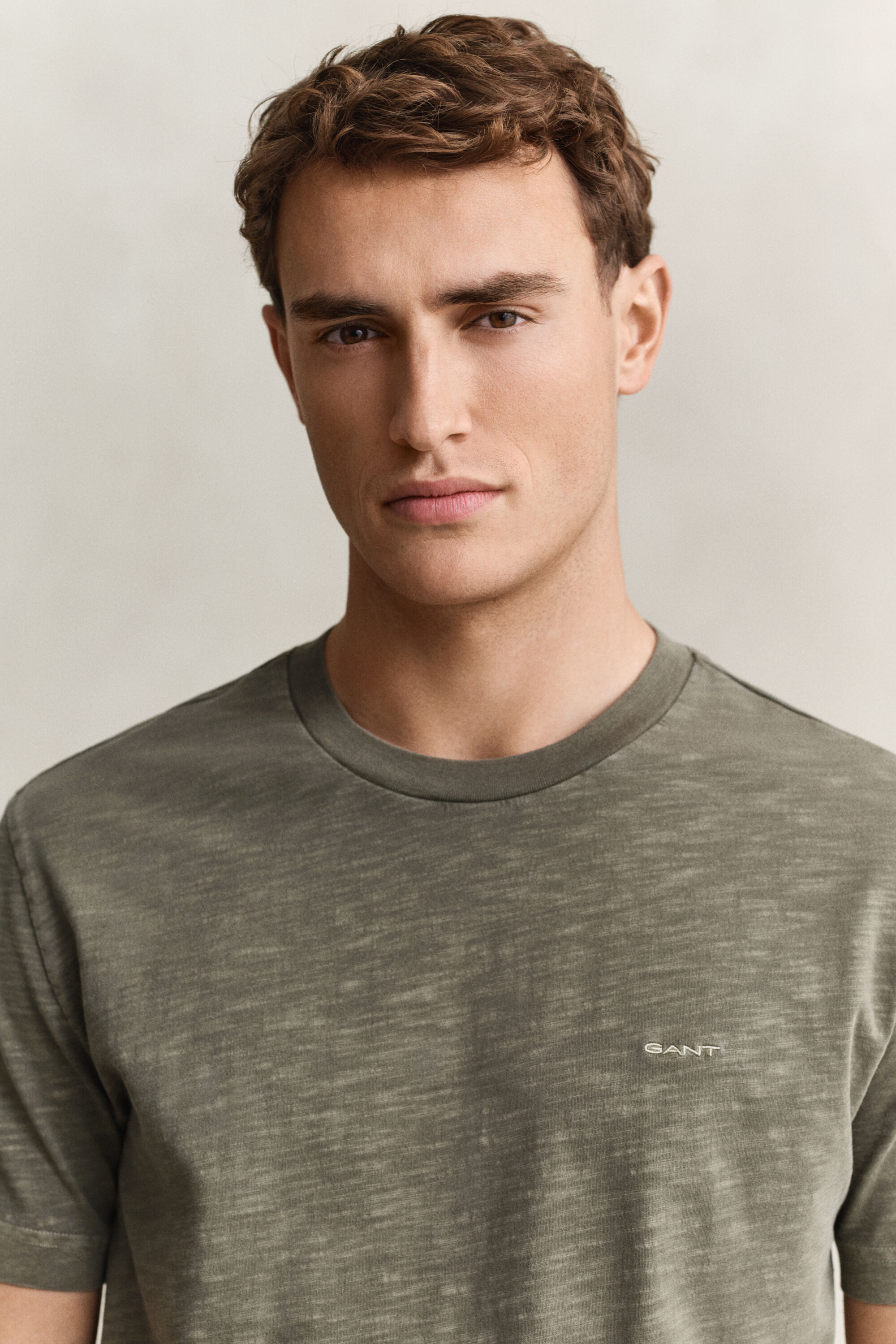 Pesukäsitelty t‑paita