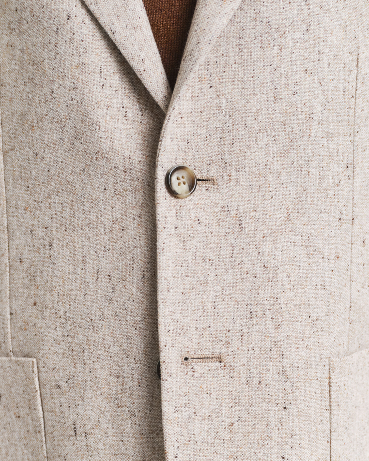 Slim fit ‑mitoitettu Donegal-puvuntakki