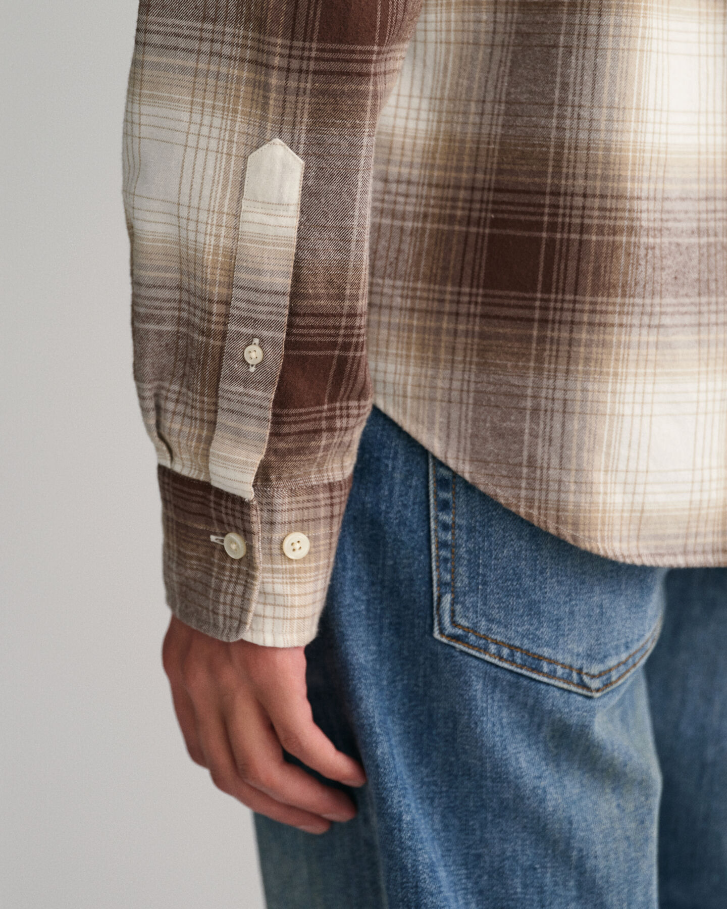 Regular fit ‑mitoitettu ruudullinen flanellipaita