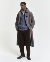 Vetoketjullinen joustinneuletakki