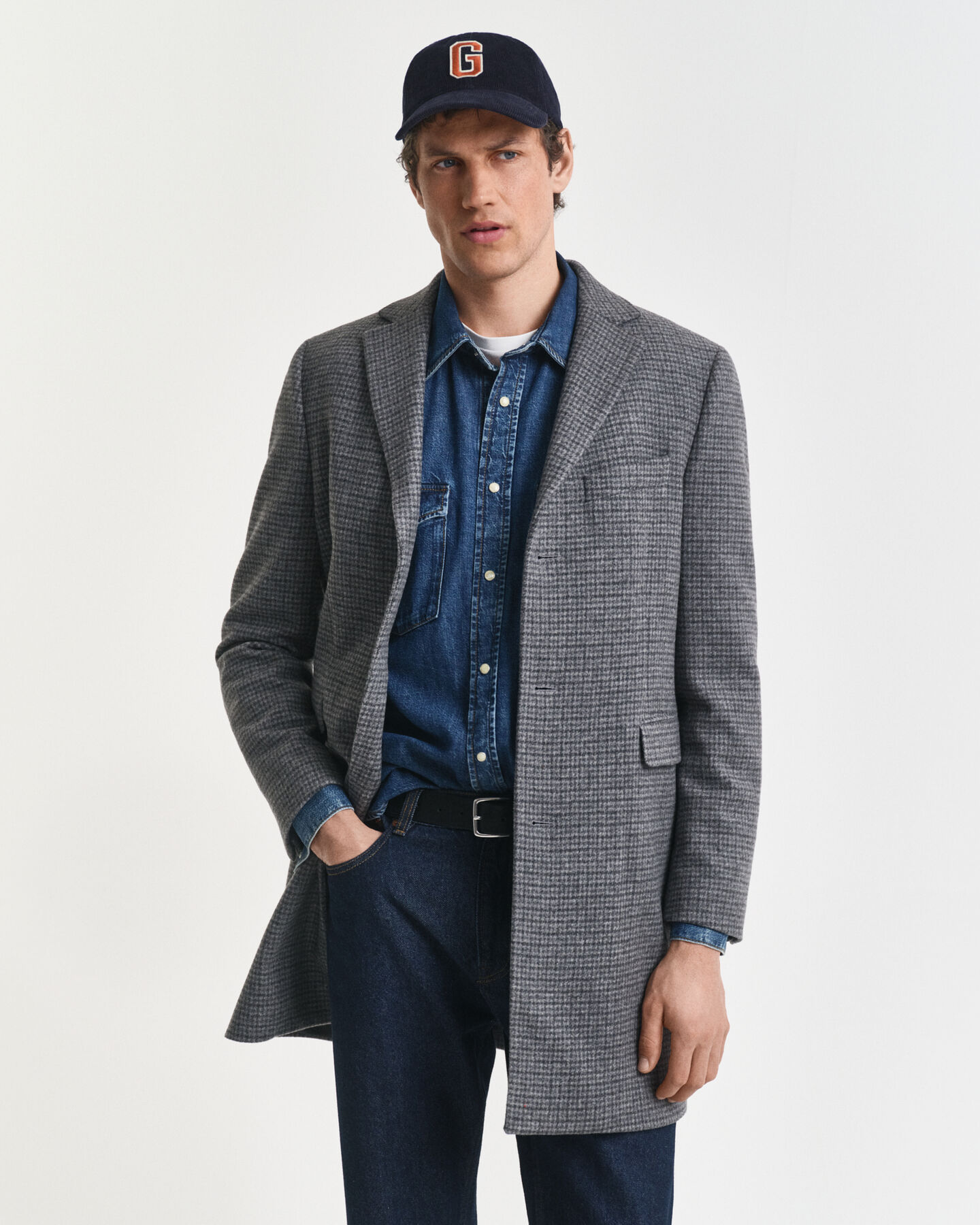 Kaksisävyinen villakangastakki