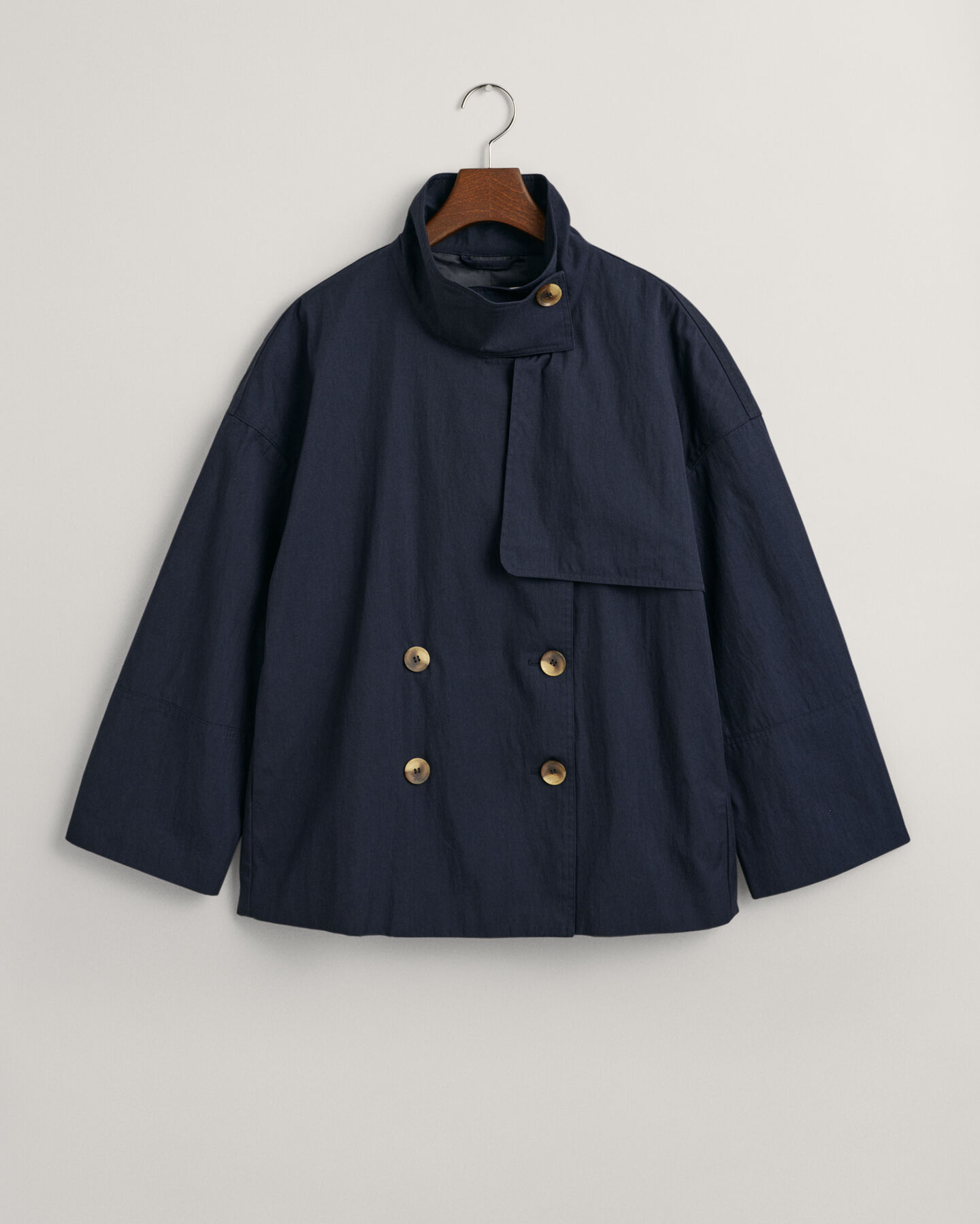 Puolipitkä trenssitakki