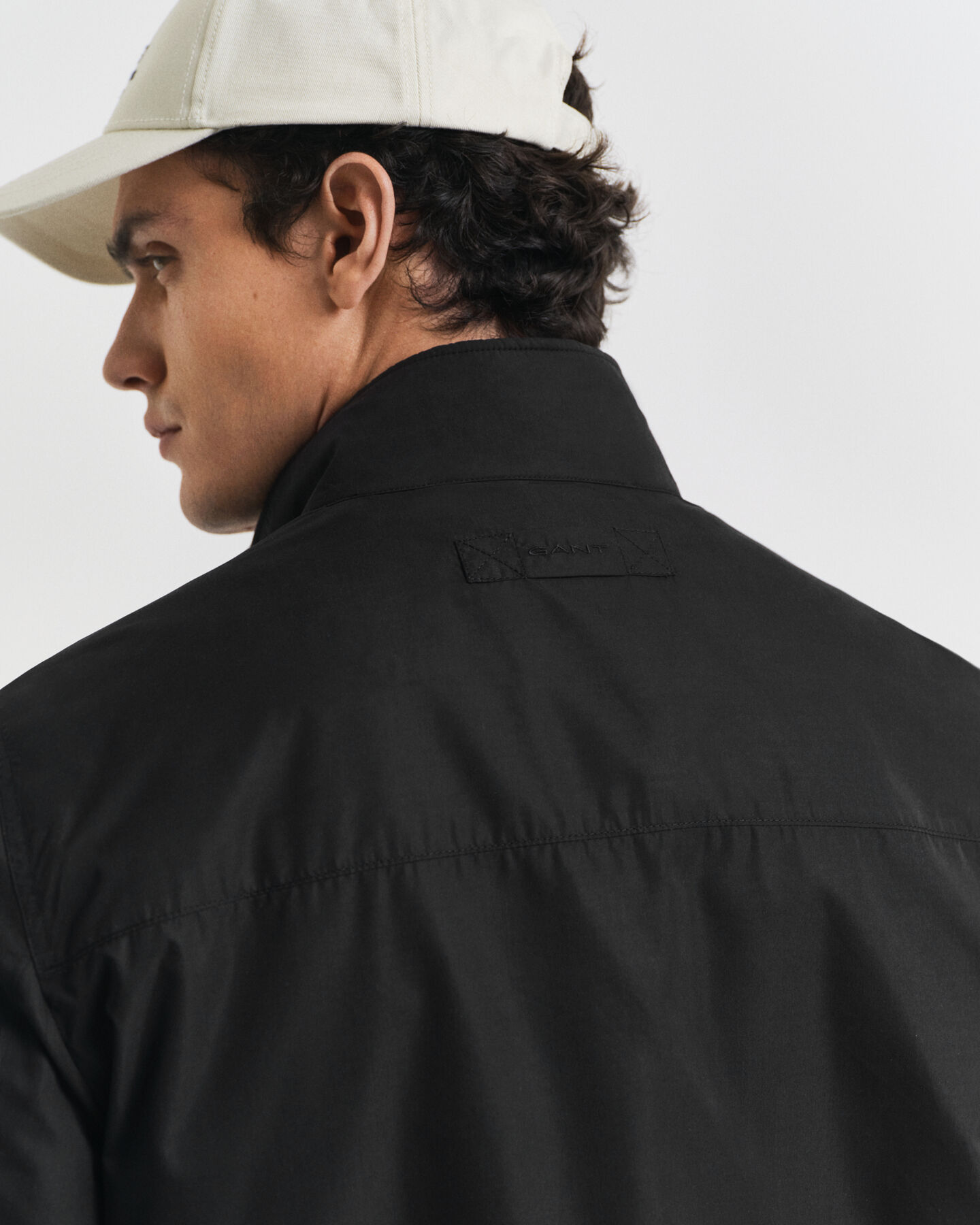 Kevyt Harrington‑takki