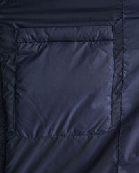 Kevyesti topattu Mixed Media -liivi