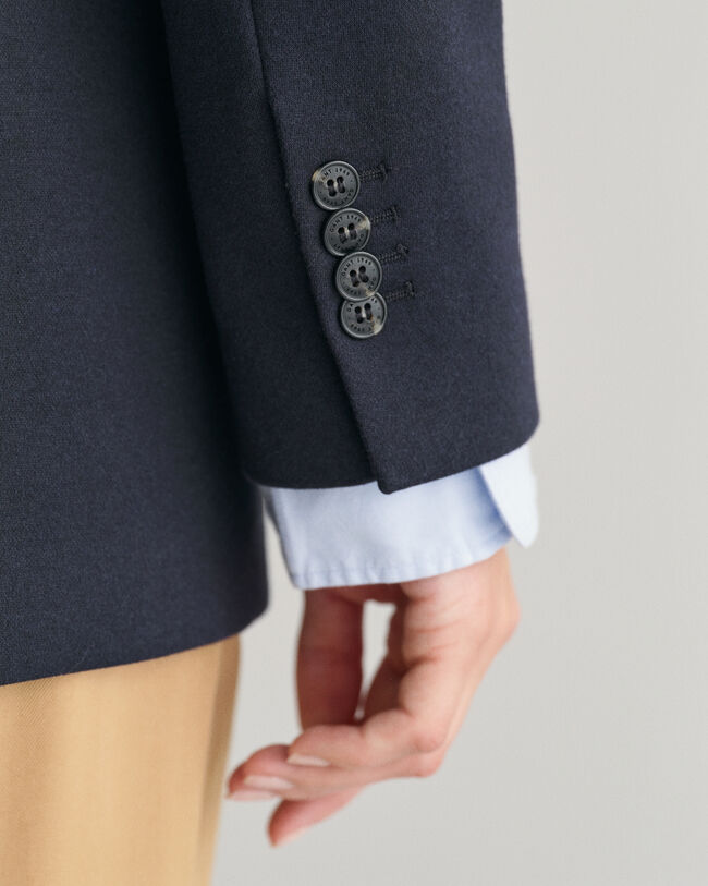 Regular fit ‑mitoitettu jerseybleiseri