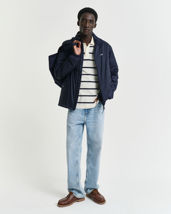 Raidallinen pikeepaita