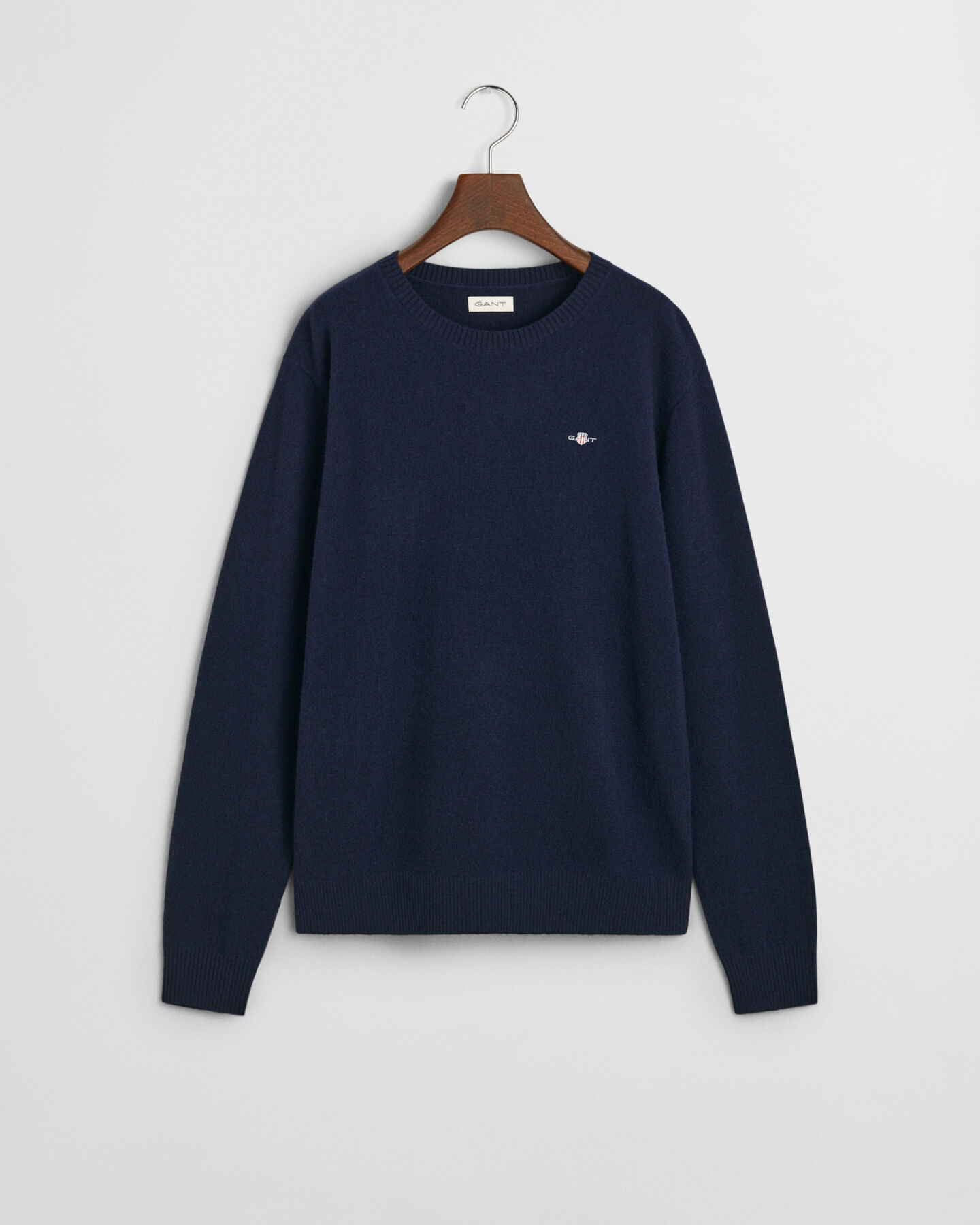 Teens-malliston Shield-lampaanvillavillaneule, py&ouml;re&auml; p&auml;&auml;ntie