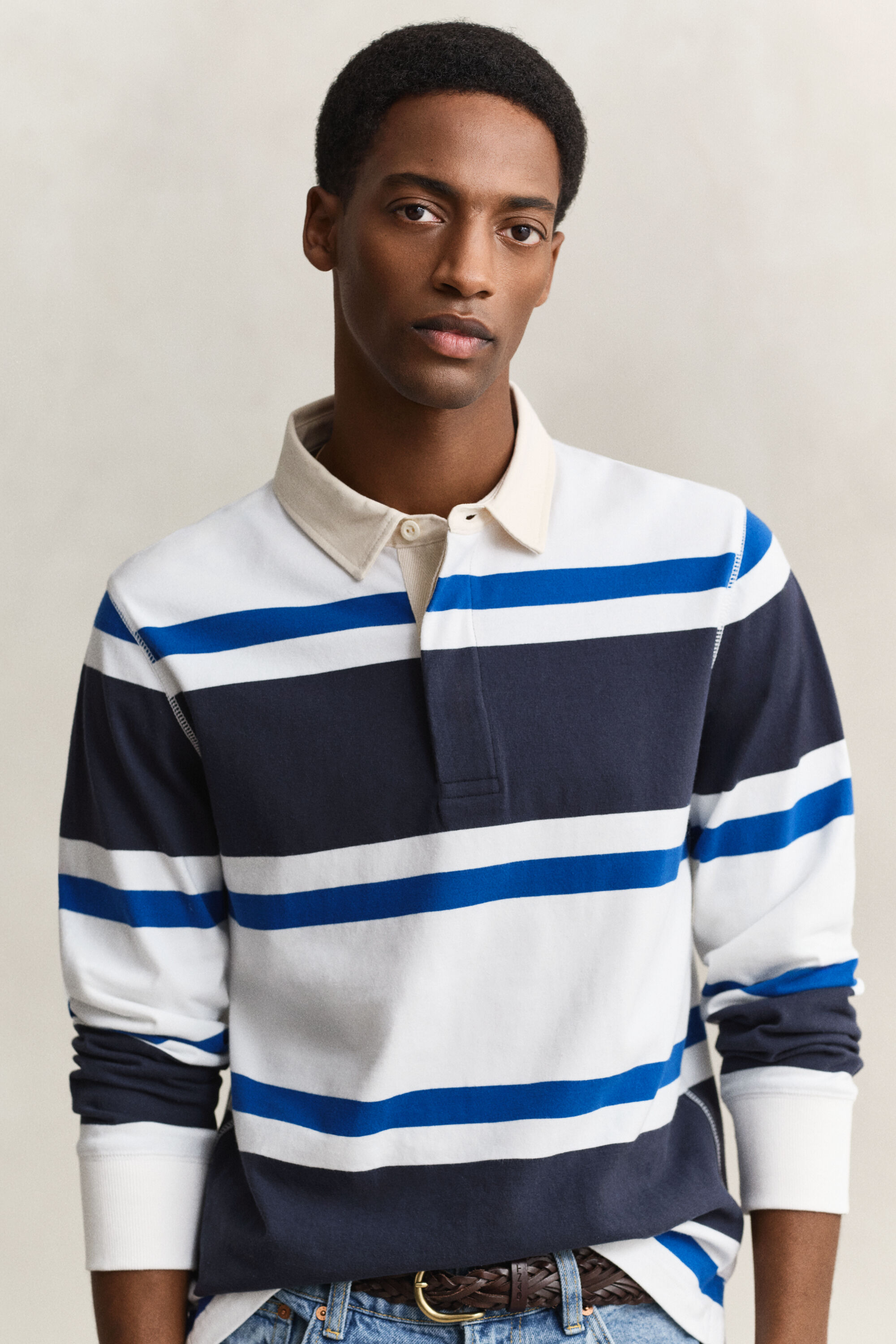 Leveäraitainen Rugger