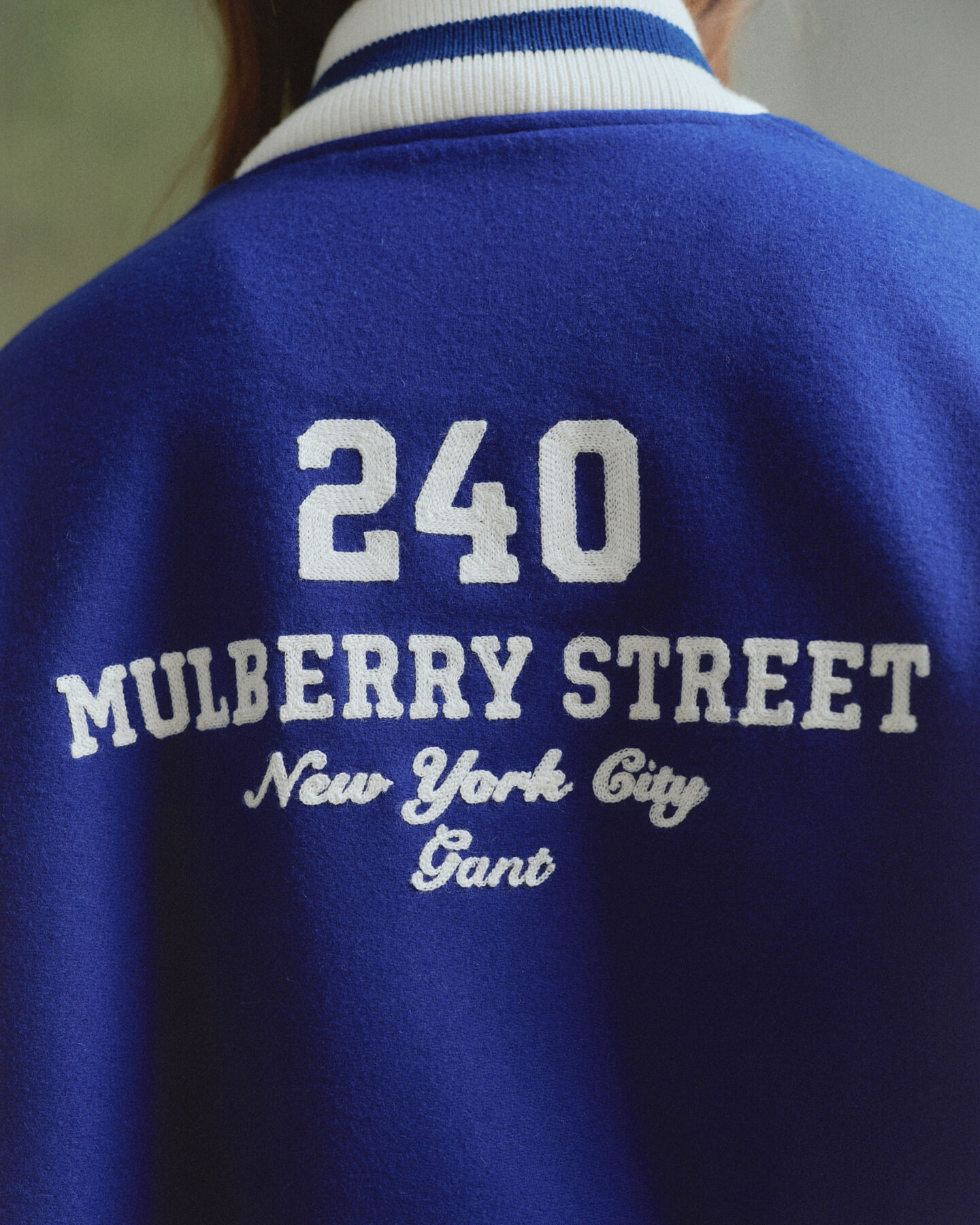 Varsity Jacket nahasta ja muista materiaaleista