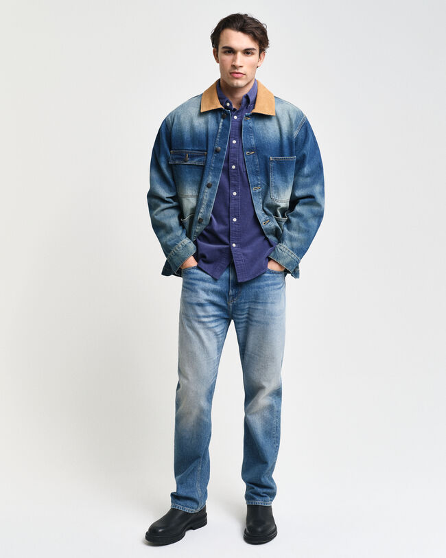 Regular fit ‑mitoitettu vakosamettipaita