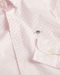 Slim fit ‑mitoitettu pystyraidallinen ja pilkullinen paita