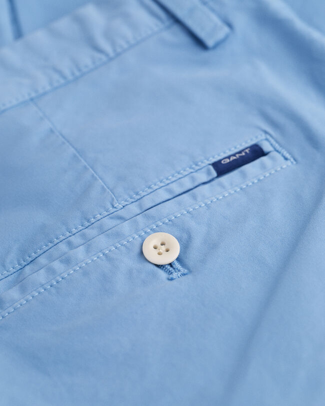 Slim fit ‑mitoitetut Hallden Sunfaded ‑chinot