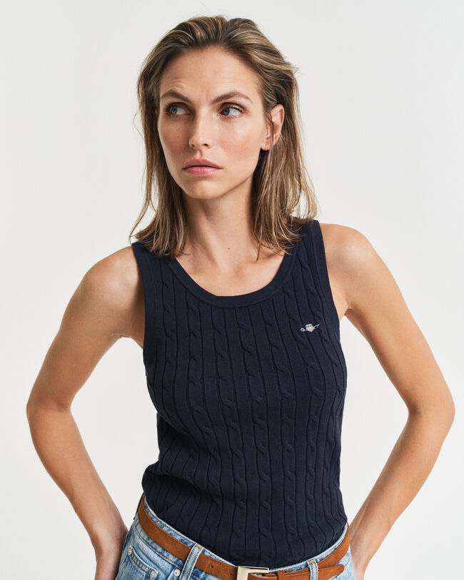 Joustopuuvillainen palmikkoneuletoppi