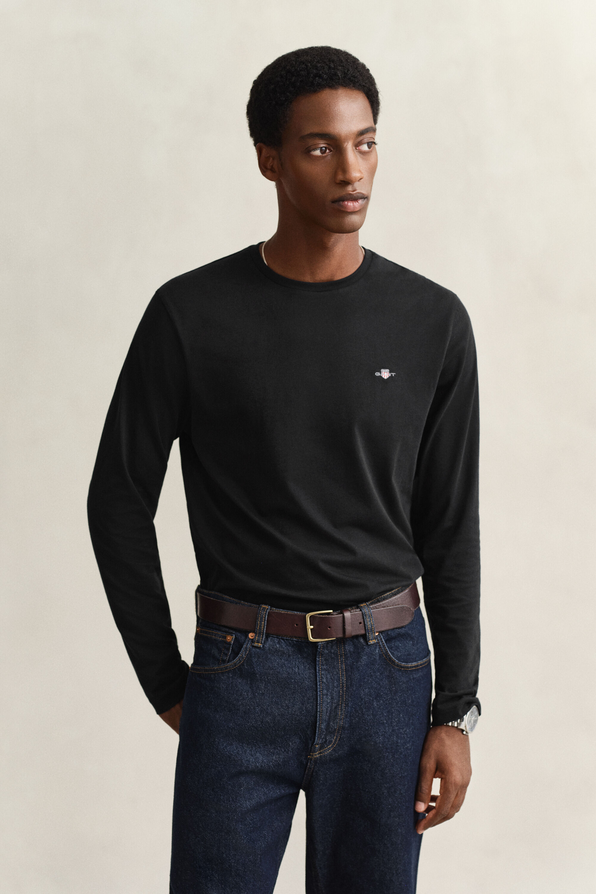 Pitkähihainen Shield-t‑paita