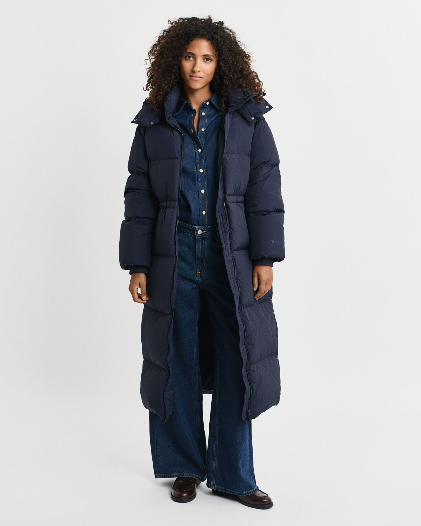 Kokopitkä untuvatakki